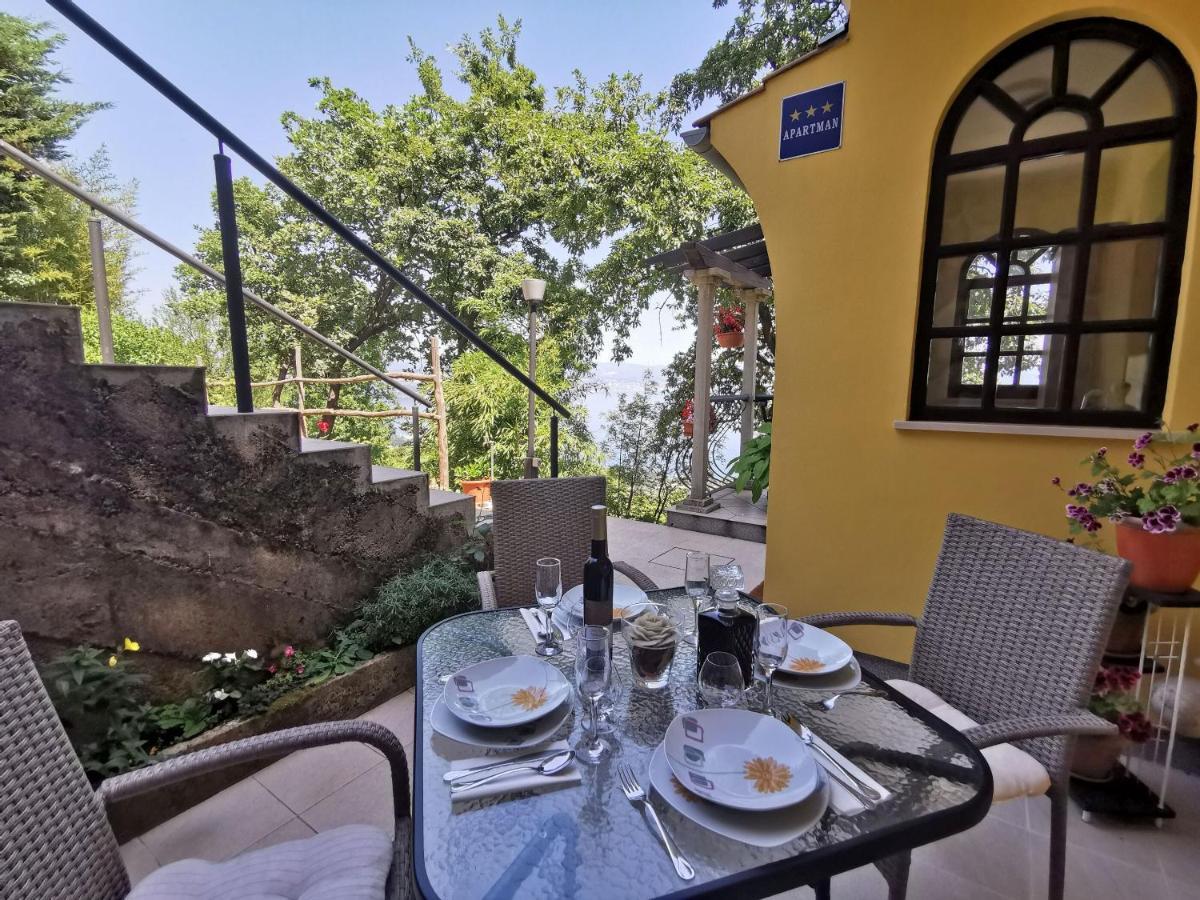 Apartment Delost Lovran Dış mekan fotoğraf