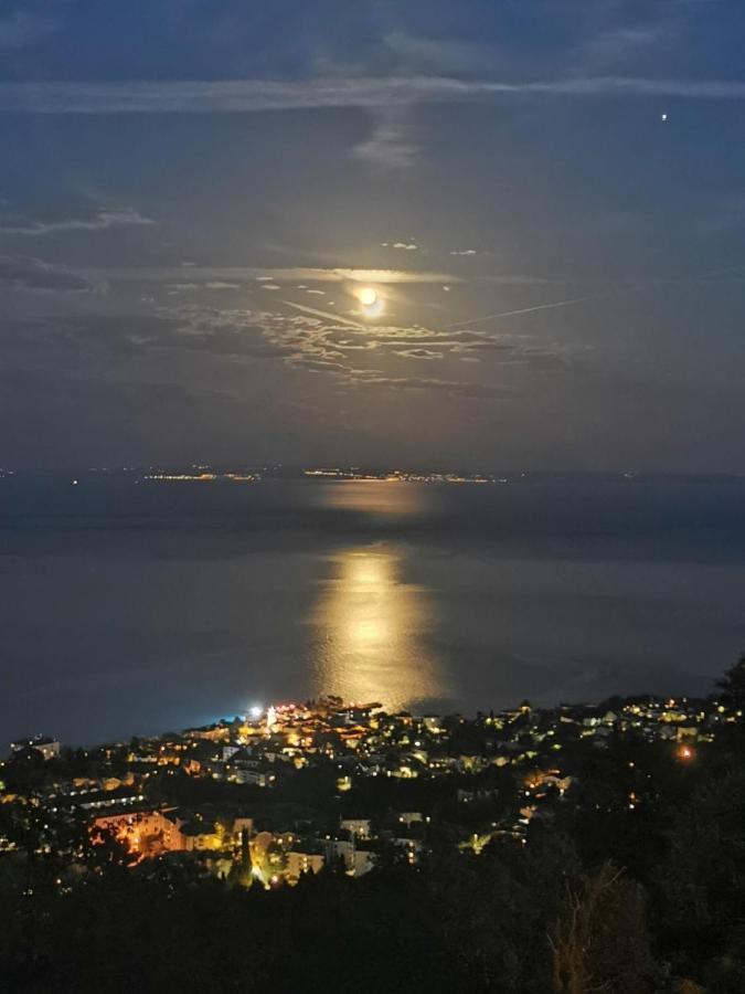 Apartment Delost Lovran Dış mekan fotoğraf
